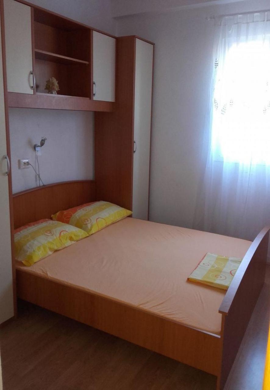 Apartment Slaven Vinisce Exterior photo